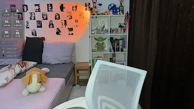 Snapshot of olivertasty chatting on November 2025 06:58:01 AM olivertasty online show from November 2025 06:58:01 AM