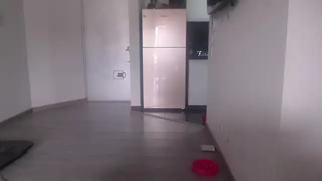 sabrina v  online show from April 2026 06:01:01 PM