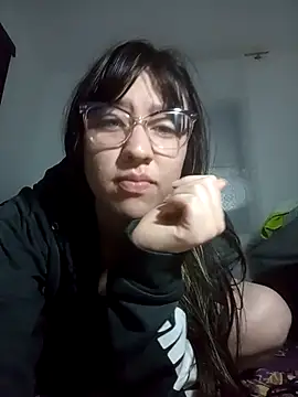 lareinalareinadelanal online show from September 2025 11:35:01 AM