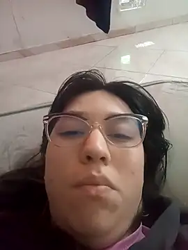 lareinalareinadelanal online show from November 2025 01:25:02 PM