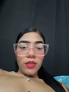 ElaRose 12 online show from April 2026 03:02:01 PM