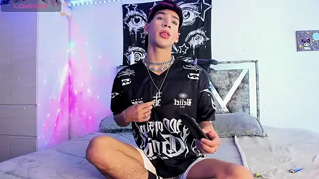 Snapshot of Dark_Boy26 chatting on October 2025 09:12:02 PM Dark Boy26 online show from October 2025 09:12:02 PM