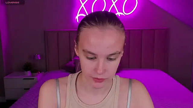 Carolin Miller online show from November 2025 10:34:02 AM