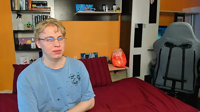 SammySccott online show from April 2026 10:41:01 AM