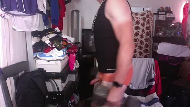 Snapshot of DILFJockDad87 chatting on November 2025 09:46:01 PM DILFJockDad87 online show from November 2025 09:46:01 PM