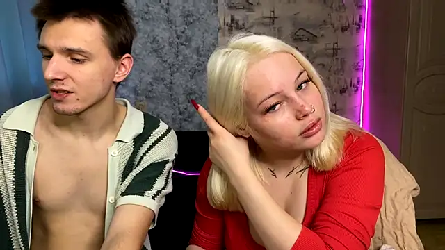 Snapshot of Mia_Sakuraa chatting on October 2025 02:45:02 AM Mia Sakuraa online show from October 2025 02:45:02 AM