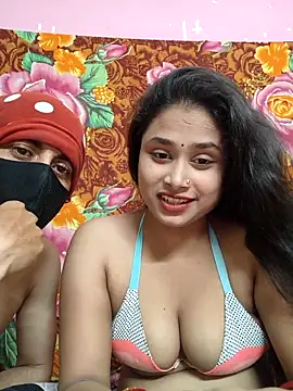 Seducing couple online show from March 2026 05:01:02 AM
