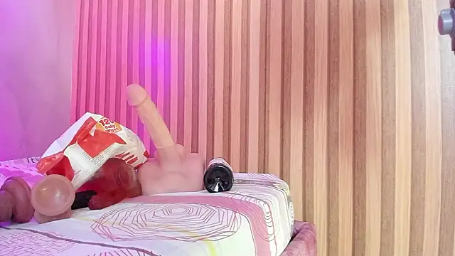 violet taylor  online show from February 2026 02:31:02 AM