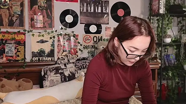 Snapshot of OdetteBiddy chatting on November 2025 08:07:01 PM OdetteBiddy online show from November 2025 08:07:01 PM