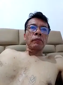 skinnylatino51 online show from April 2026 12:24:02 AM