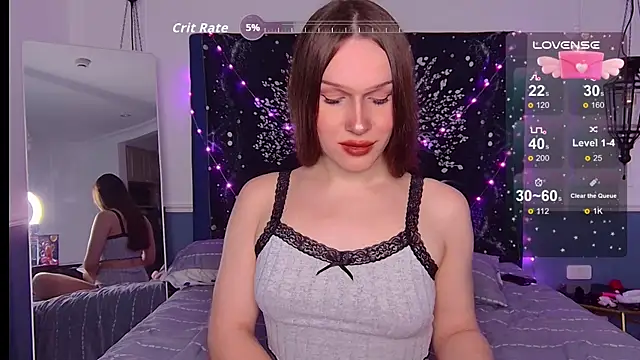 franzeva online show from November 2025 05:53:02 AM