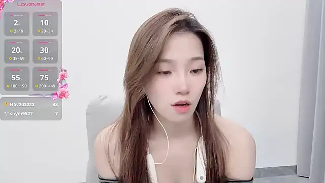 yuyu 77 online show from October 2025 04:30:02 PM