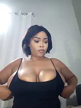 MadamPinky online show from February 2026 08:03:02 PM