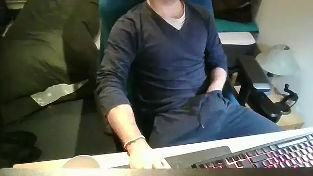 azdert210 online show from March 2026 01:56:02 AM