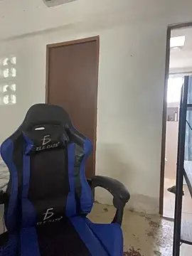 Snapshot of siilvestremx chatting on October 2025 06:43:01 PM siilvestremx online show from October 2025 06:43:01 PM