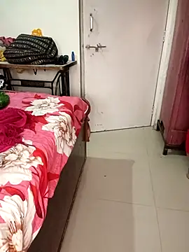 Snapshot of Heart-Kavya chatting on December 2025 12:09:01 PM Heart-Kavya online show from December 2025 12:09:01 PM