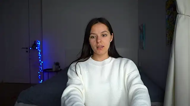 Snapshot of EwelynScott chatting on December 2025 02:09:02 AM EwelynScott online show from December 2025 02:09:02 AM