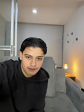 Rose-andres online show from February 2026 11:26:01 PM