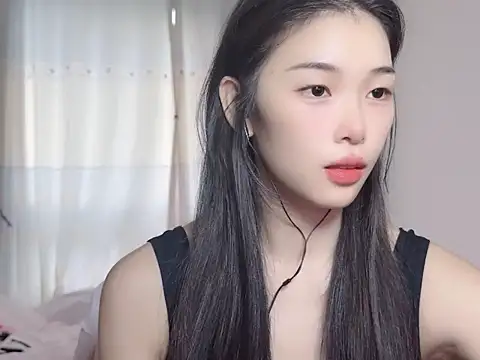 Snapshot of YUNA-kpop chatting on August 2026 09:23:01 AM YUNA-kpop online show from August 2026 09:23:01 AM