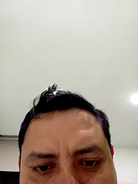 Snapshot of alejaencasa chatting on November 2025 04:12:01 AM alejaencasa online show from November 2025 04:12:01 AM