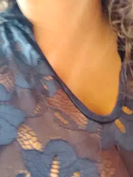 You-sexy-starr online show from November 2025 06:19:02 PM