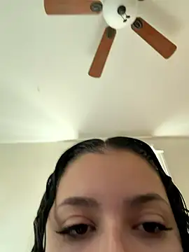 babykalirose online show from January 2026 06:35:01 PM