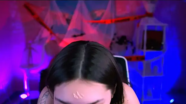 KimClarks  online show from October 2025 12:39:02 PM