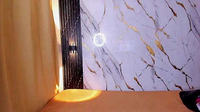 Snapshot of Alaia_Gutierrez chatting on November 2025 09:48:02 PM Alaia Gutierrez online show from November 2025 09:48:02 PM