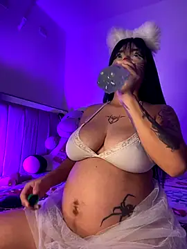 Snapshot of lucialauper_ chatting on November 2025 02:13:01 AM lucialauper online show from November 2025 02:13:01 AM