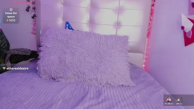 Anna Blade  online show from February 2026 06:15:01 PM