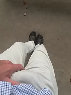 Snapshot of cyclone1212 chatting on November 2025 11:53:02 AM cyclone1212 online show from November 2025 11:53:02 AM