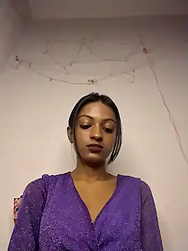 Your-Kitkat online show from December 2025 08:47:02 PM