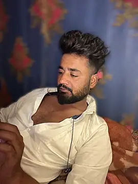 Munny6677 online show from February 2026 08:19:02 PM