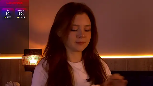 Nora  Ray online show from September 2025 04:40:02 PM