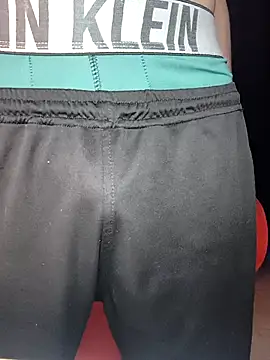 Snapshot of bigcockwhite777 chatting on October 2025 05:36:02 PM bigcockwhite777 online show from October 2025 05:36:02 PM