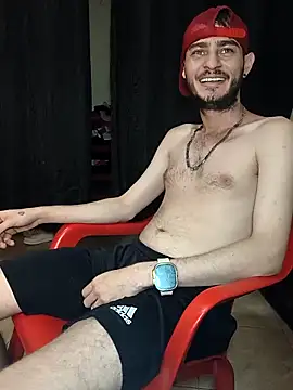 Snapshot of bigcockwhite777 chatting on November 2025 12:52:02 AM bigcockwhite777 online show from November 2025 12:52:02 AM