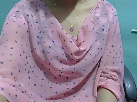 Snapshot of lovely_soniya chatting on November 2025 06:34:02 AM lovely soniya online show from November 2025 06:34:02 AM