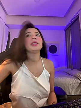 Michelle Zoe online show from December 2025 06:52:01 AM