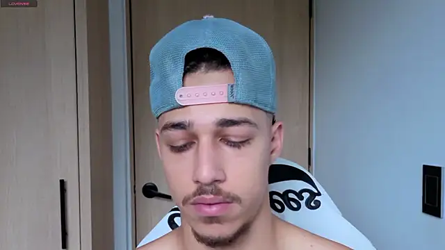 orionblaze69  online show from February 2026 07:15:01 PM