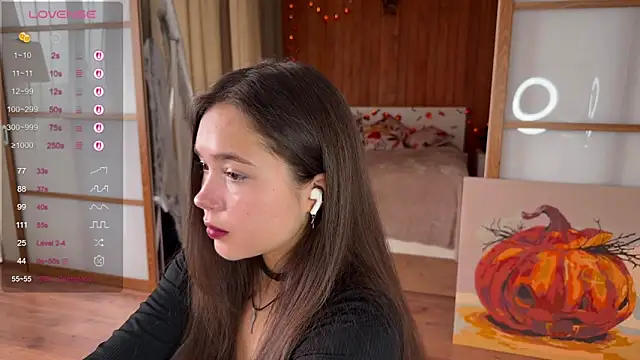 Snapshot of PlumyBun chatting on October 2025 04:26:01 AM PlumyBun online show from October 2025 04:26:01 AM