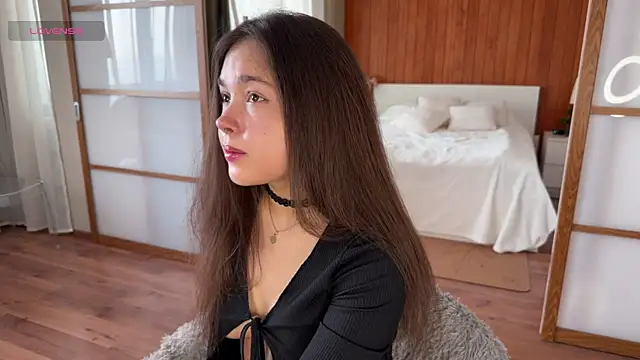 Snapshot of PlumyBun chatting on December 2025 07:26:01 AM PlumyBun online show from December 2025 07:26:01 AM