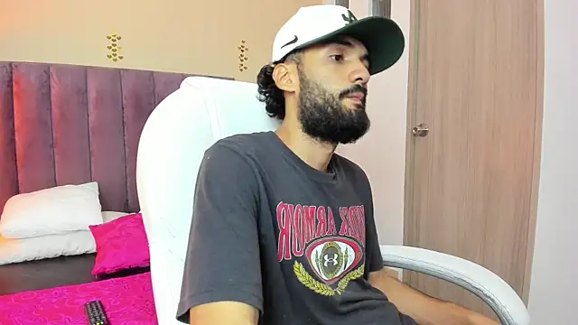 Snapshot of Ryan_Jackson_ chatting on September 2025 11:49:01 PM Ryan Jackson  online show from September 2025 11:49:01 PM