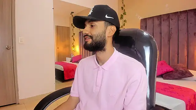 Snapshot of Ryan_Jackson_ chatting on November 2025 04:26:02 AM Ryan Jackson  online show from November 2025 04:26:02 AM