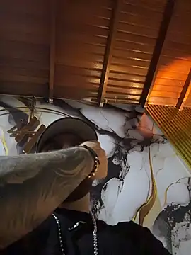 Snapshot of Ades_Lowe chatting on November 2025 07:11:02 AM Ades Lowe online show from November 2025 07:11:02 AM