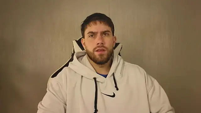 Snapshot of Ades_Lowe chatting on November 2025 11:32:02 AM Ades Lowe online show from November 2025 11:32:02 AM