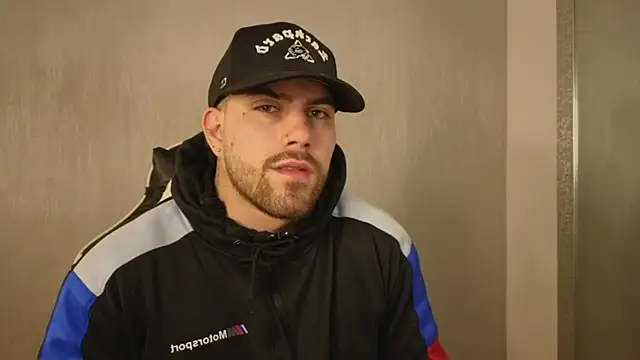 Snapshot of Ades_Lowe chatting on November 2025 12:05:02 PM Ades Lowe online show from November 2025 12:05:02 PM