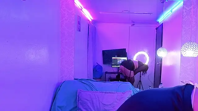 scarlett widow  online show from January 2026 02:37:02 AM