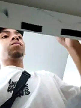 Oqui online show from March 2026 07:10:02 PM