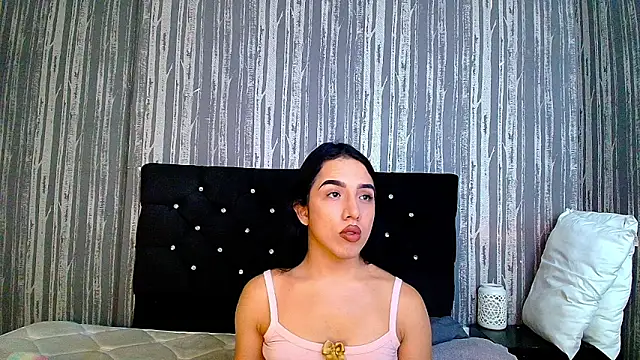 Alicee Moonn online show from March 2026 08:12:01 PM