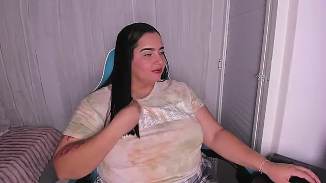 Snapshot of artemisa19 chatting on September 2025 07:19:02 AM artemisa19 online show from September 2025 07:19:02 AM